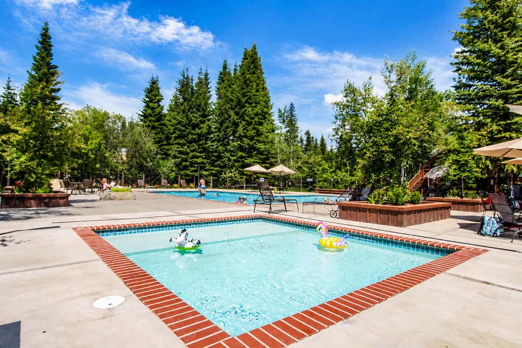 Spring Mountain Cottage | Pool, Gym, Hot Tub
