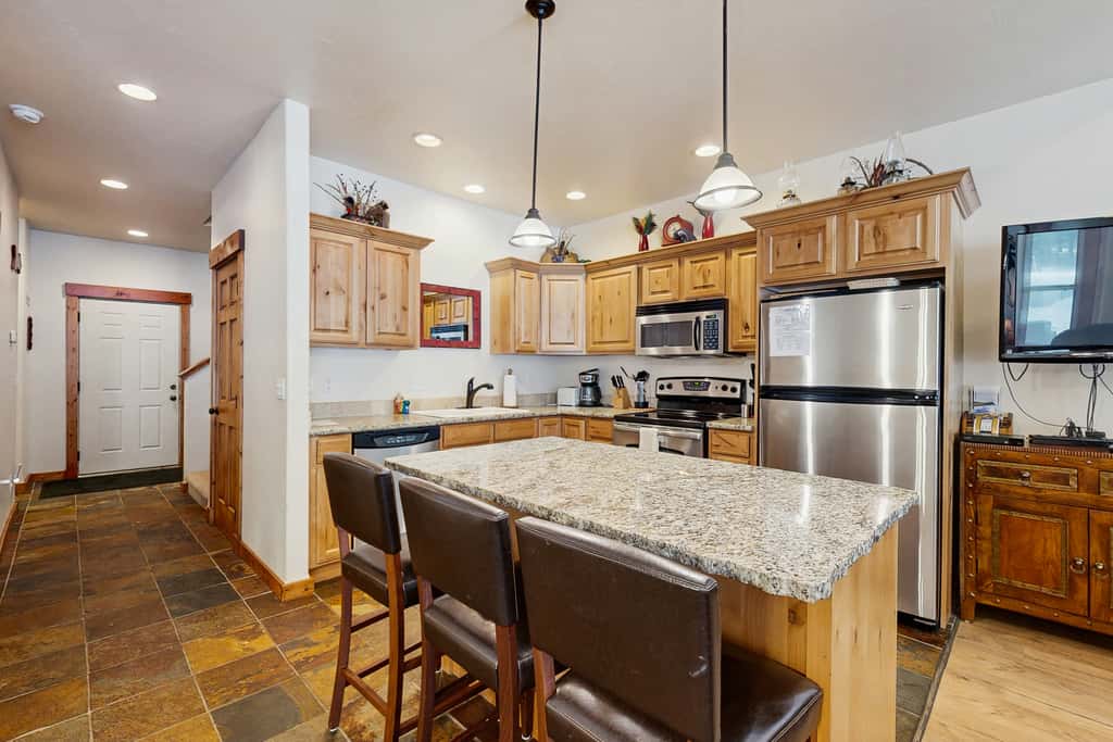 McCall Retreat | AC, Golf, Hot Tub & Beach Nearby