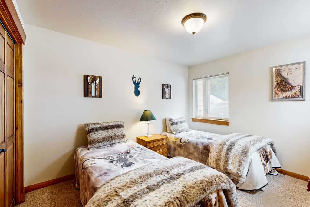 McCall Retreat | AC, Golf, Hot Tub & Beach Nearby