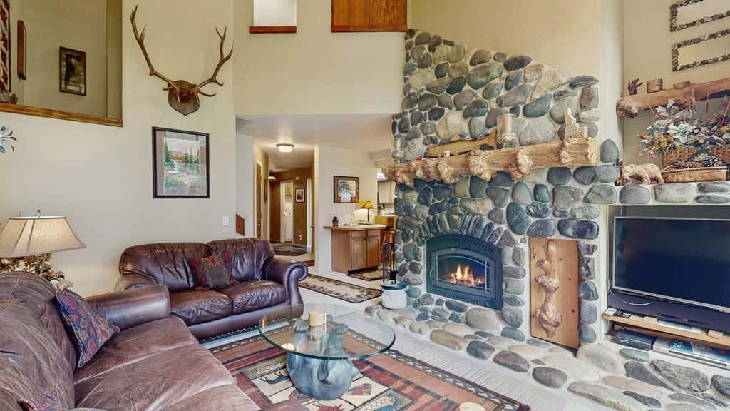 Riverfront Retreat McCall, Walk to Payette Lake