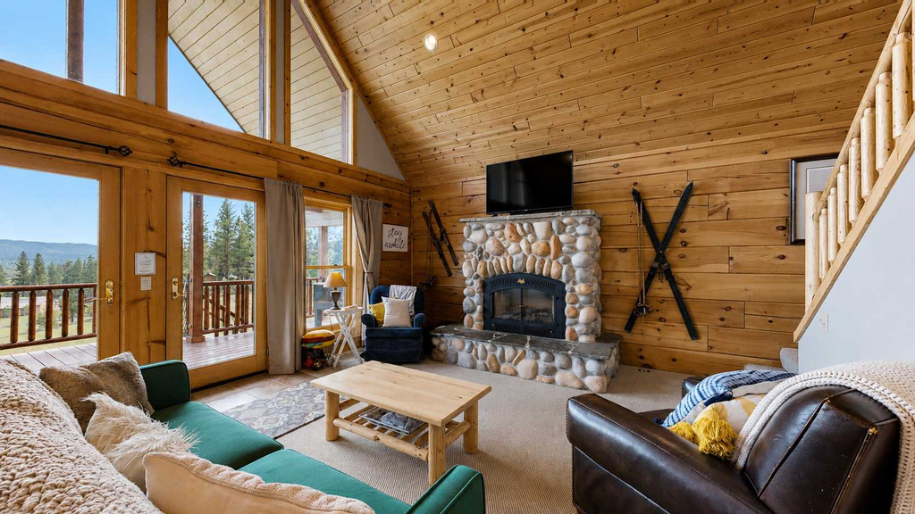 Mountain View Retreat | Pool & Golf Access