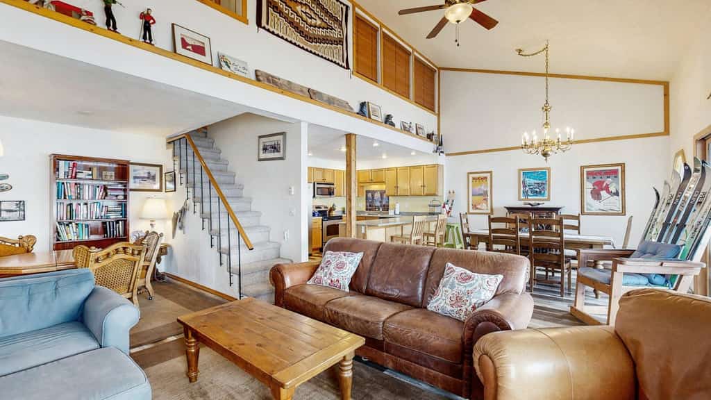Located on Payette Lake in the Crystal Beach Condos, this top floor condo offers lake views from the main living spaces and direct access to a private sandy beach. With two bedrooms and a loft bunk room, it’s a great fit for families or small groups. Enjoy a private patio overlooking the lake, plus access to a seasonal heated pool and shared outdoor spaces.