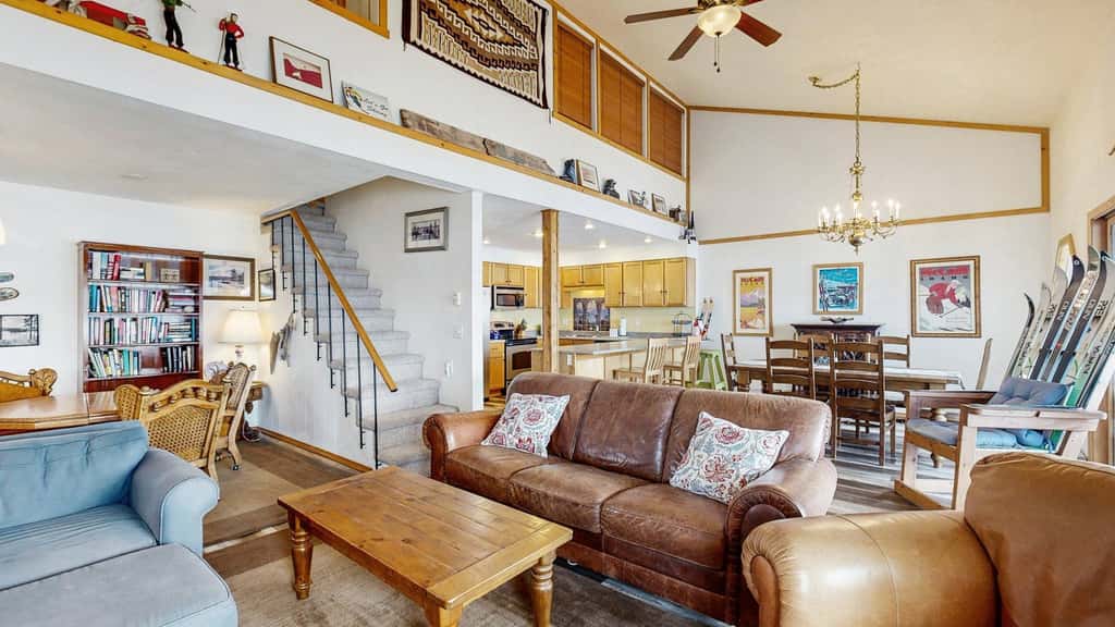 McCall Condo, Lakefront, Beach Access, Pool