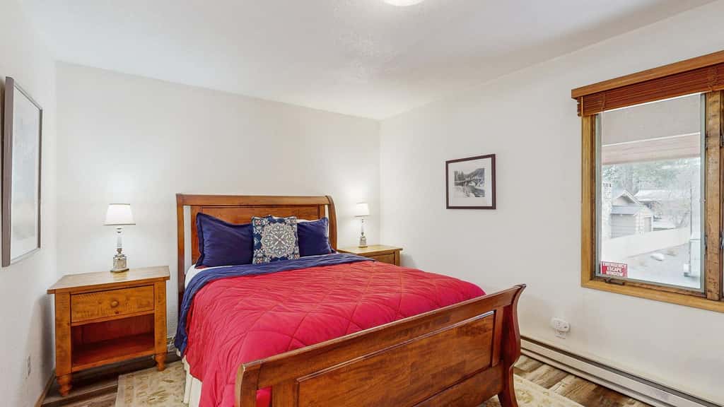 McCall Condo, Lakefront, Beach Access, Pool