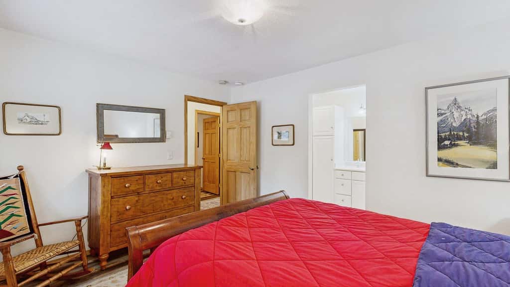 McCall Condo, Lakefront, Beach Access, Pool
