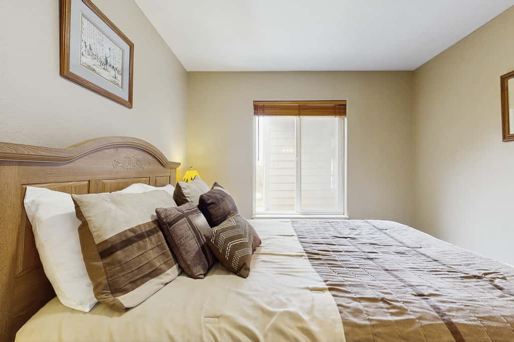 2 Level McCall Family Condo | Pool, Hot Tub