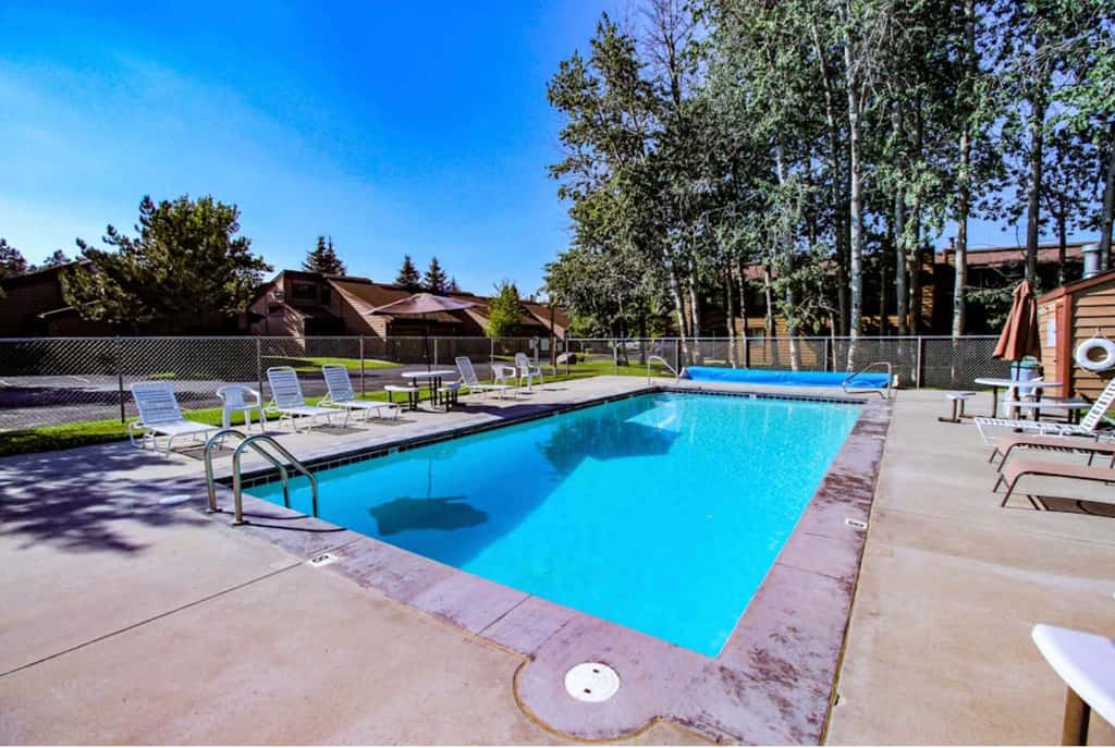 2 Level McCall Family Condo | Pool, Hot Tub