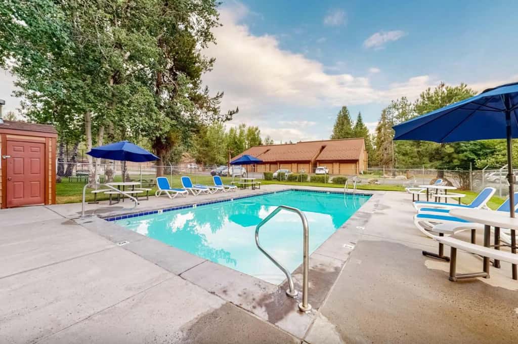 2 Level McCall Family Condo | Pool, Hot Tub