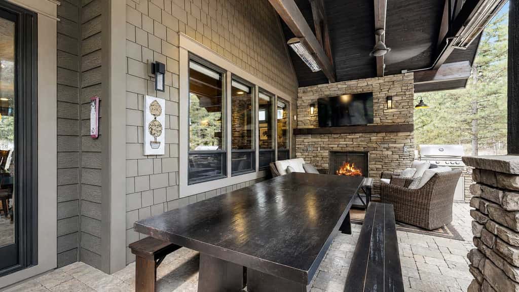 Modern McCall • 3 Kings • Outdoor Living