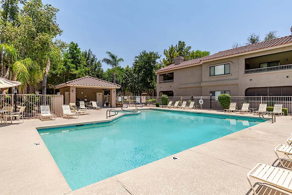Villages North Condo