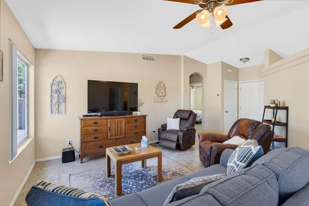 Peaceful Valley - Rita Ranch/Tucson- 3BR/2BA/PrivatePool/NearShops&Restaurants