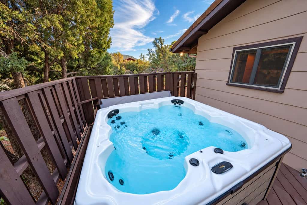Vintage Charm A Cozy Getaway With A Blast From the Past With Hot Tub