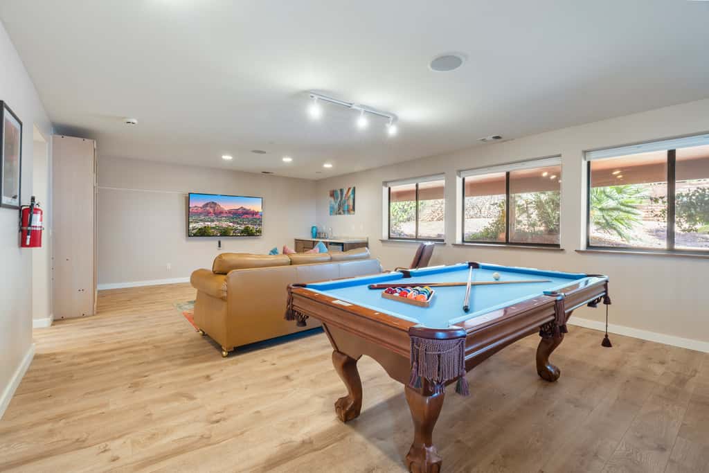 Indian Cliffs Retreat