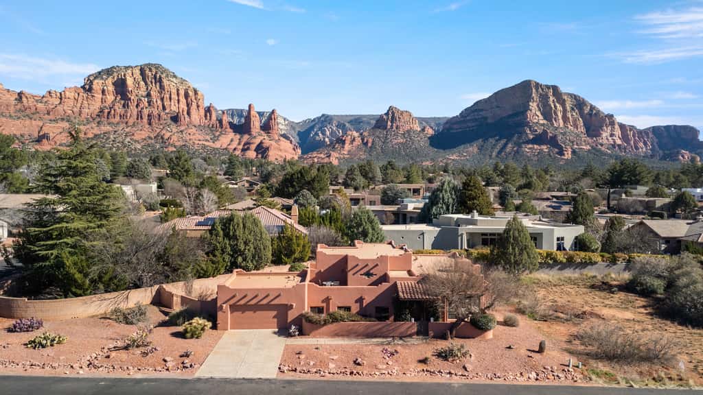 Indian Cliffs Retreat
