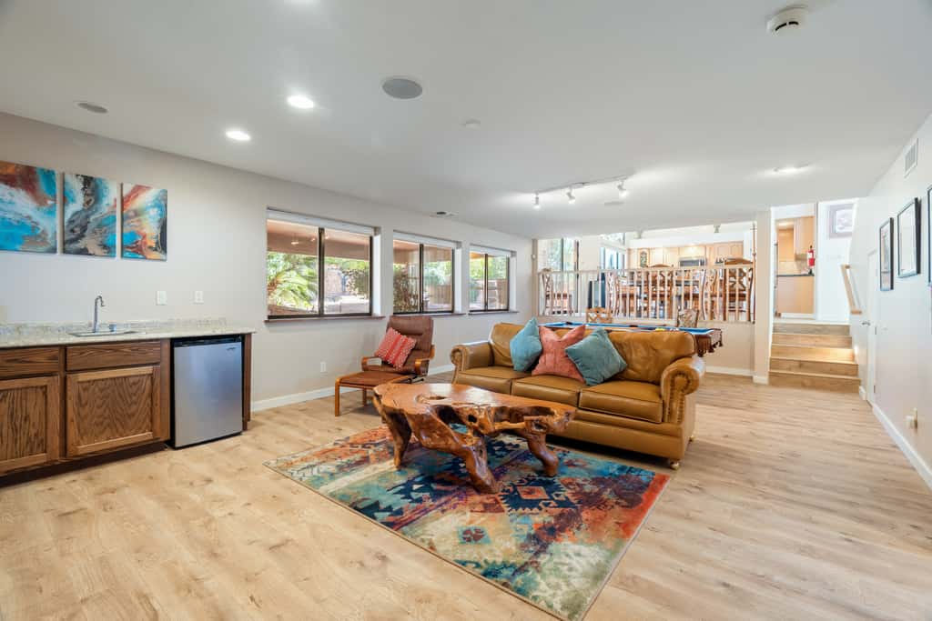 Indian Cliffs Retreat