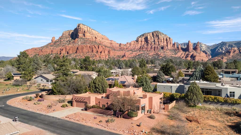 Indian Cliffs Retreat