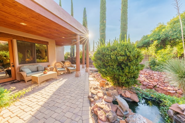 Oasis at Chapel Rock | Iconic Views of Chapel, Hot Tub & 3 King Suites