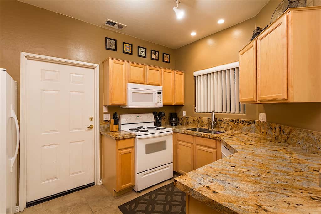 AZ Nirvana Townhouse