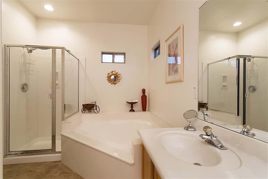 AZ Nirvana Townhouse