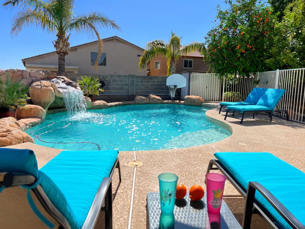 Orange Blossom Hideaway * Sparkling Heated Pool, Outdoor Seating