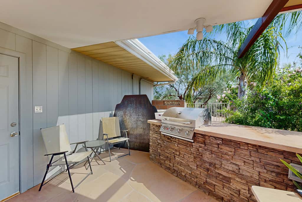 Tucson Casablanca Retreat