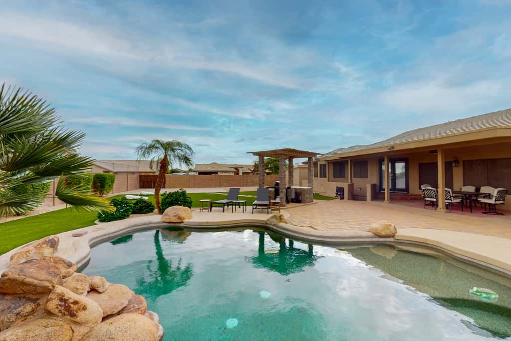 The Peoria Palms