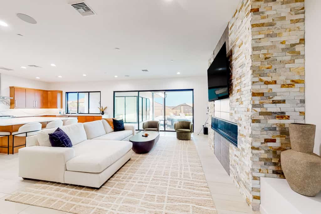 Luxe home with private pool, hot tub & amazing views of Tucson