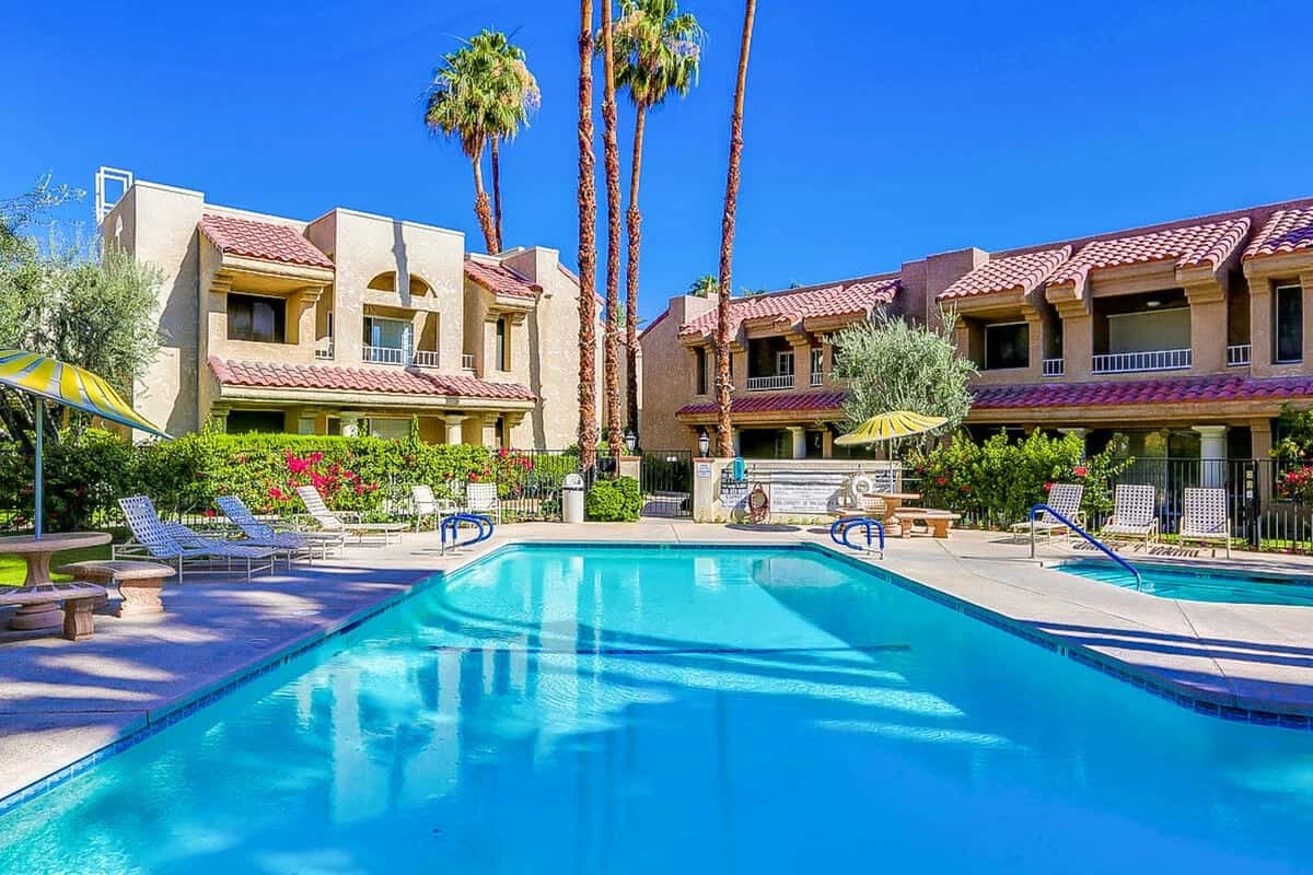 Esprit Escape | 2 Bed Palm Springs, CA Condo