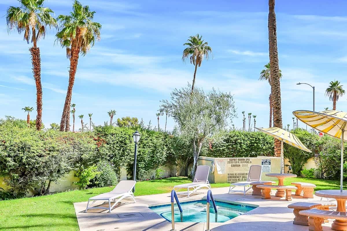 Esprit Escape | 2 Bed Palm Springs, CA Condo