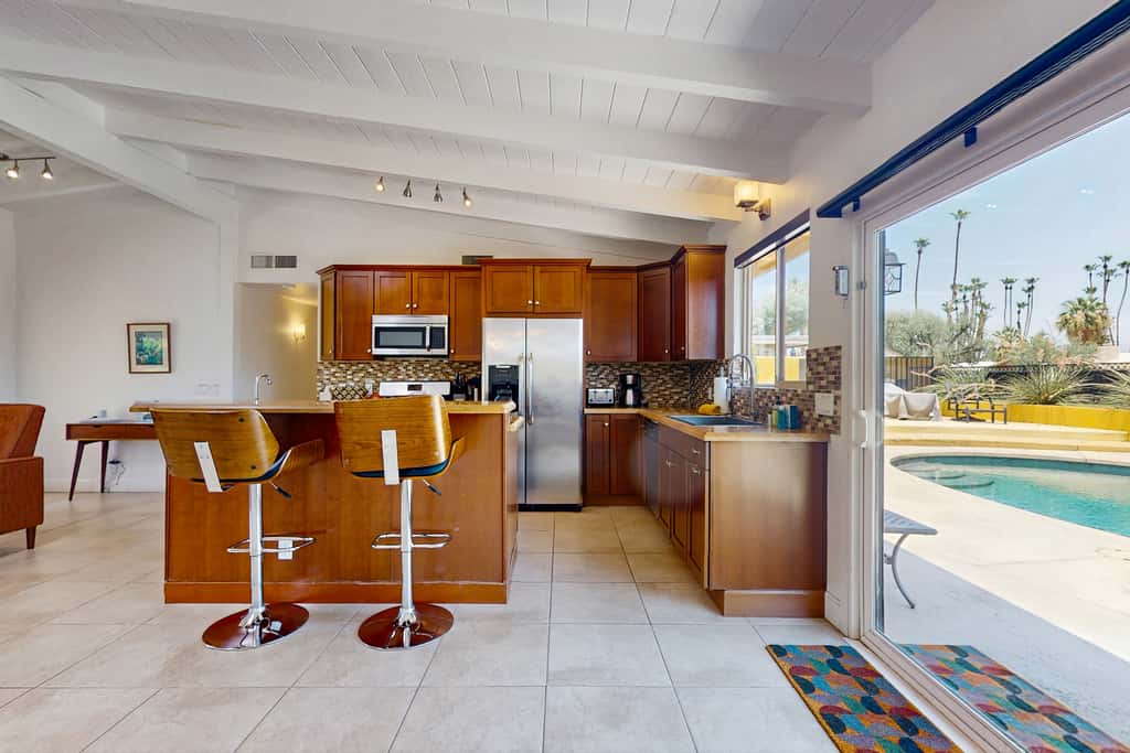 Modern Mirage