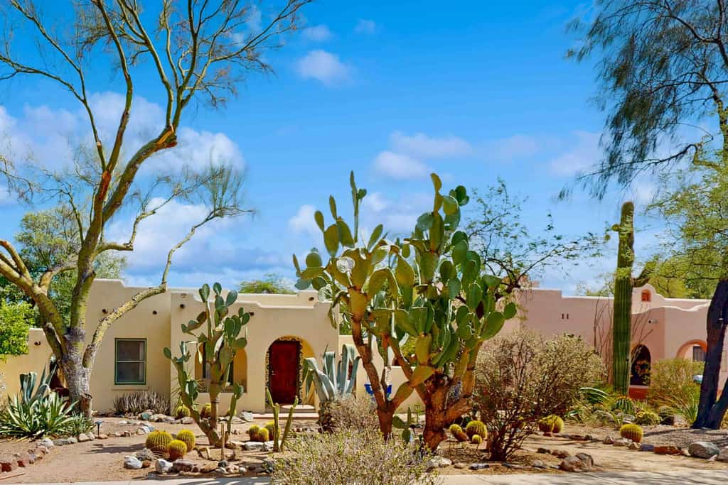 Historic Pueblo Home w/ yard and patio, modern kitchen - Sam Hughes neighborhood