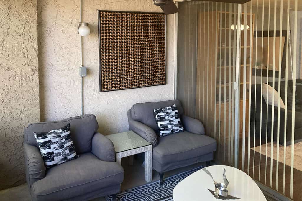 Old Town condo with balcony, pool, spa, grills/picnic area, & W/D