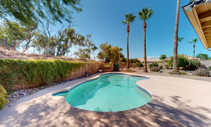 Desert Blooms | House in Avondale with a private pool & grill