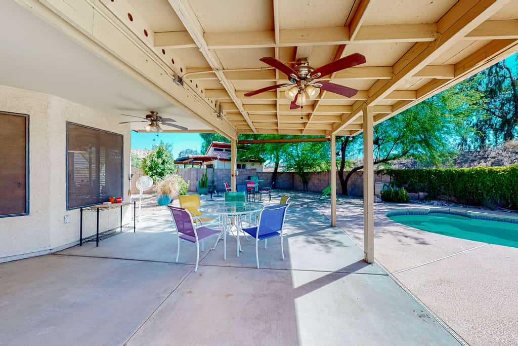 Desert Blooms | House in Avondale with a private pool & grill
