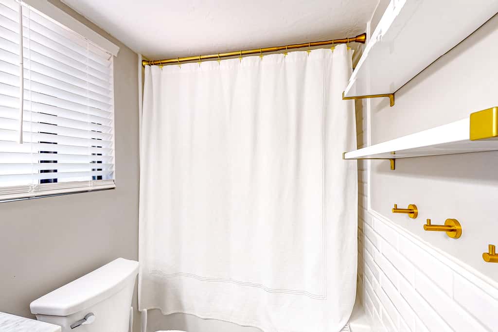 Sway of the Pines, Unit#32A