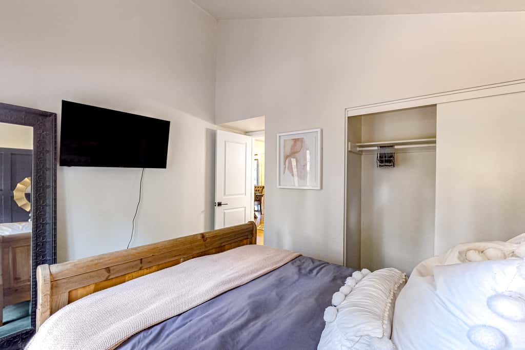 Sway of the Pines, Unit#32A