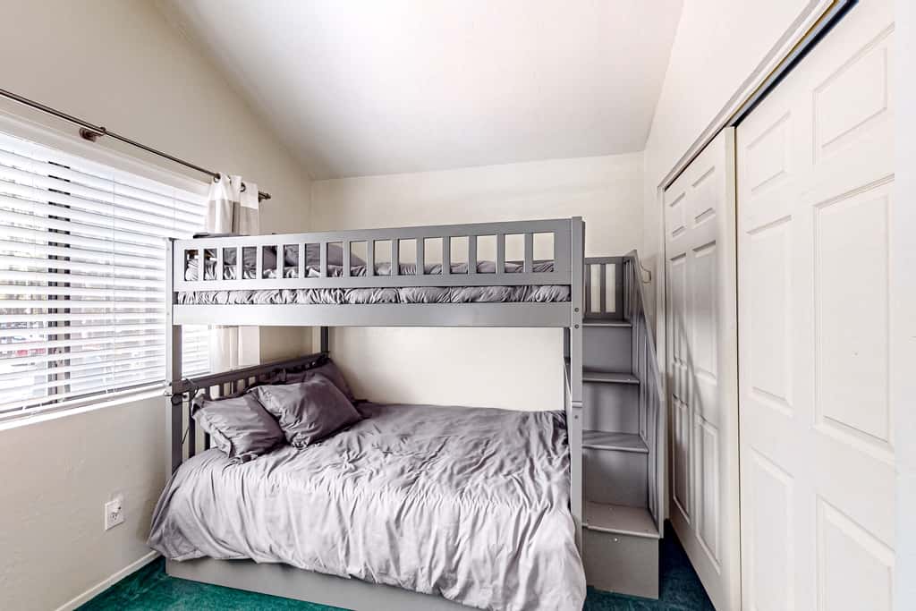 Sway of the Pines, Unit#32A