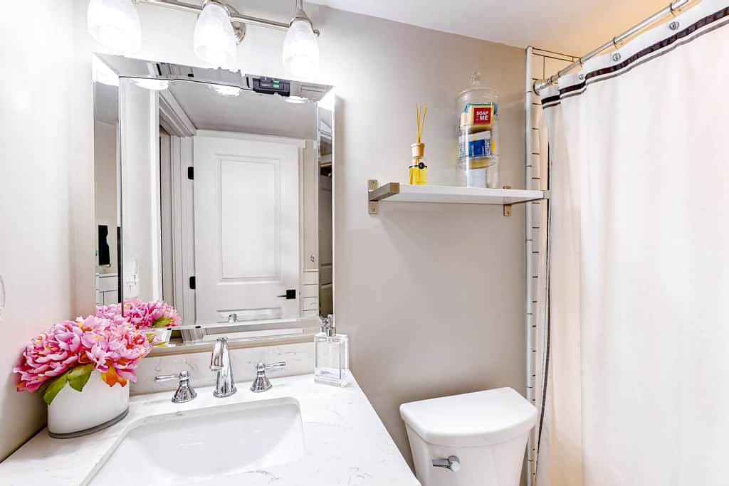 Sway of the Pines, Unit#32A