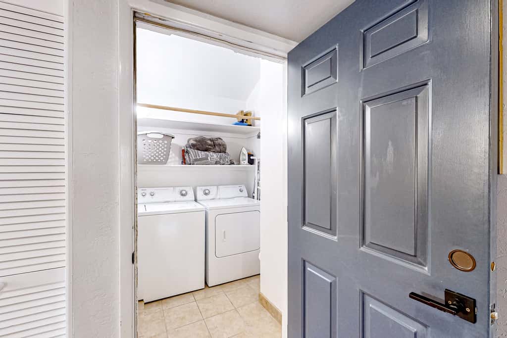 Sway of the Pines, Unit#32A