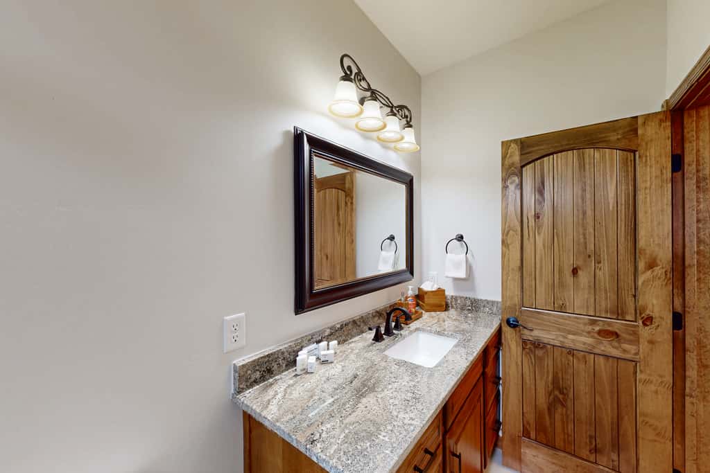 Tranquil Torreon Pines and Fairway Hideaway