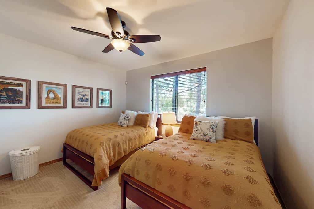 Tranquil Torreon Pines and Fairway Hideaway