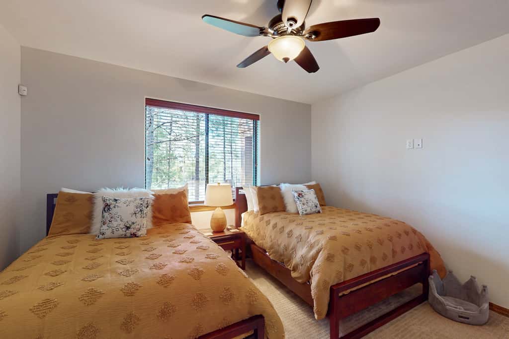 Tranquil Torreon Pines and Fairway Hideaway