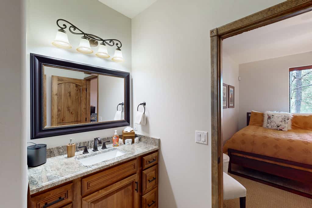 Tranquil Torreon Pines and Fairway Hideaway