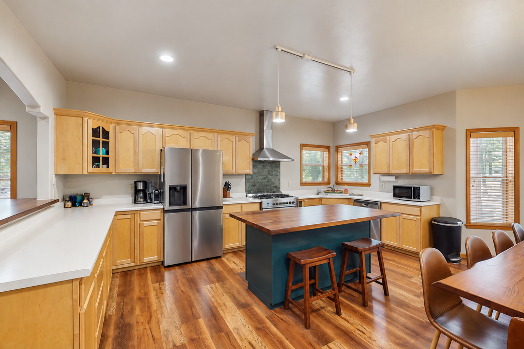 TNT AZ Cabin