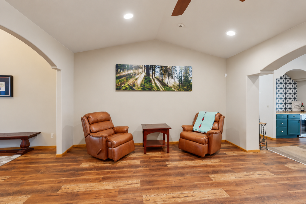 TNT AZ Cabin