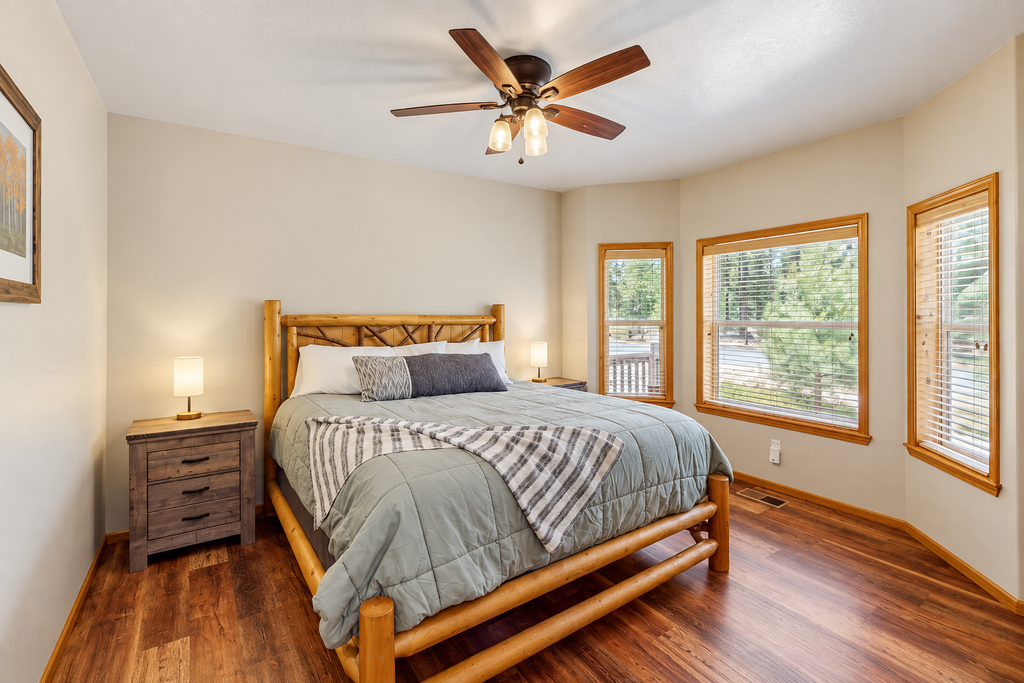 TNT AZ Cabin