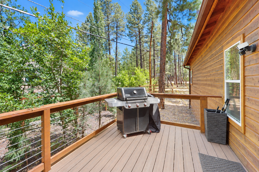 TNT AZ Cabin