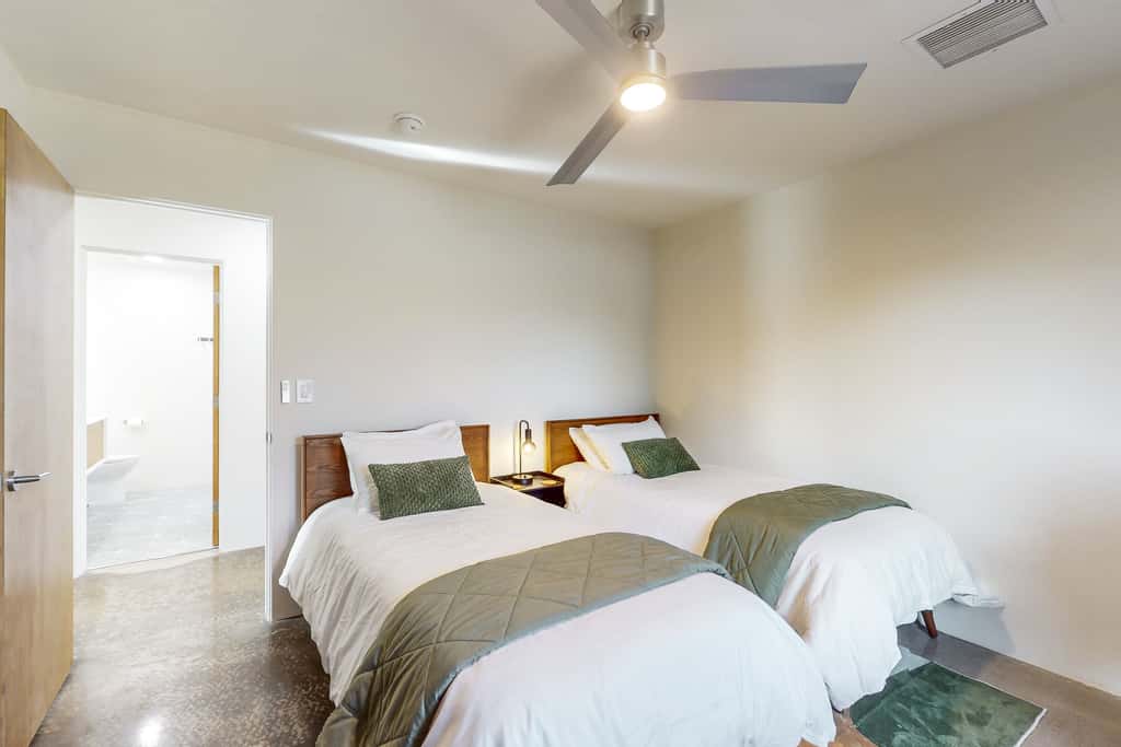 The Chandler Hideaway - Main House Only