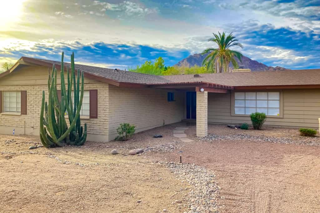 Sunlit & spacious desert villa with patio, games, & fire pit - near golf & parks