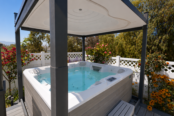 Opulent vineyard villa with private hot tub & guest suite